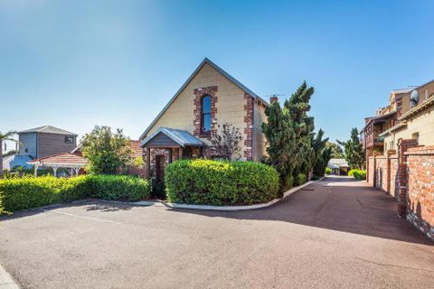 100 On South Callan Apartments - Accommodation QLD 5