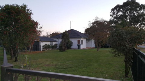 King Cottage - Accommodation QLD 6