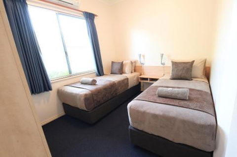 Lakeview Apartments - Accommodation QLD 0