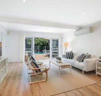 Greenwich Garden Apartment - Accommodation QLD