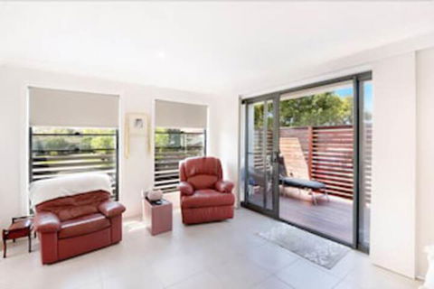 Koonah Townhouse - Accommodation QLD 2