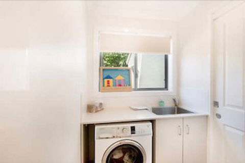 Koonah Townhouse - Accommodation QLD 4