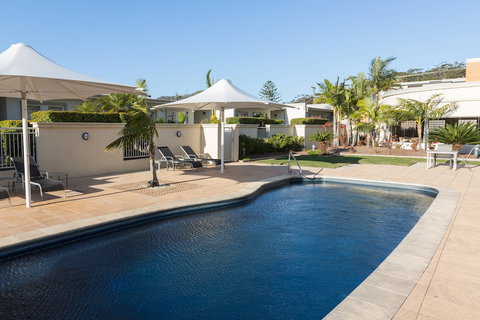 Ramada Resort By Wyndham Shoal Bay - Accommodation QLD 2