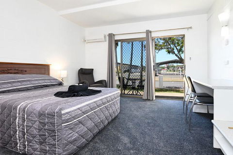 Aaron Motel - Accommodation QLD 2