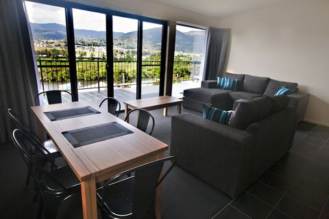 New Norfolk Apartments - Accommodation QLD 0