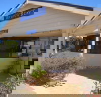 Wavecrest Village  Tourist Park - Accommodation QLD