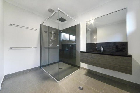 Island Dreams - Accommodation QLD 2