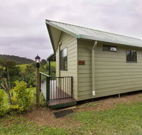 Mena Creek Flower House - Accommodation QLD