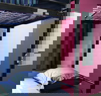 The Nook Backpackers - Accommodation QLD