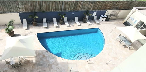 The White Pearl Penthouse - Accommodation QLD 3