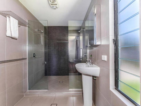 Marcoola House Pet Friendly Sunshine Coast - Accommodation QLD 5