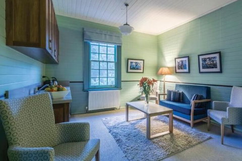 Yarrangobilly Caves House - Accommodation QLD 4