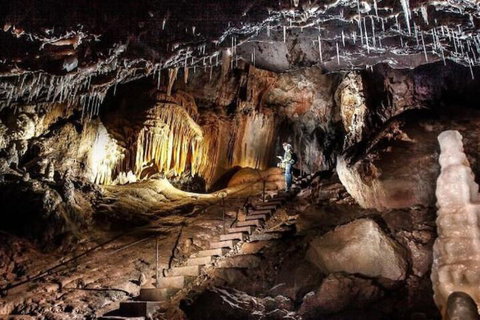 Yarrangobilly Caves House - Accommodation QLD 6