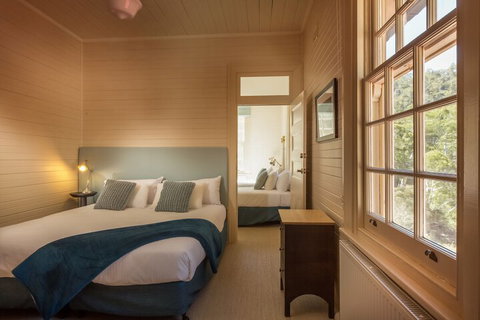 Yarrangobilly Caves House - Accommodation QLD 3