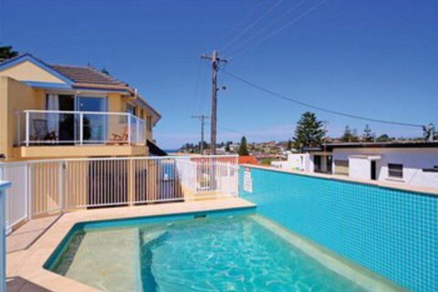 Ocean Pines 4 - Accommodation QLD 0