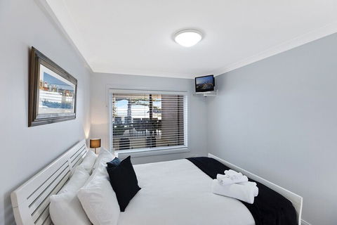 Ocean Pines 4 - Accommodation QLD 5