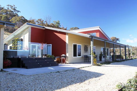 Longview Holiday Let - Accommodation QLD 4