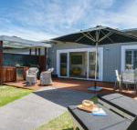 Capella Villa No. 2 luxury with outdoor kitchen - Accommodation QLD