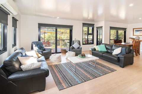 Wirraway Luxury Chalet - Accommodation QLD 6