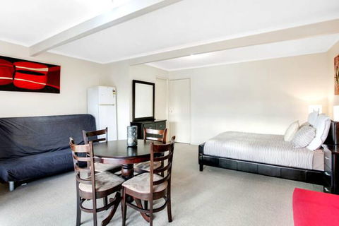 Isle Of Serenity - Accommodation QLD 3