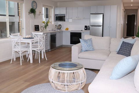 Waterviews On Marine Parade 3 / 32 - Accommodation QLD 6