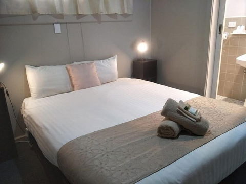 Smerdon Lodge Motel - Accommodation QLD 5