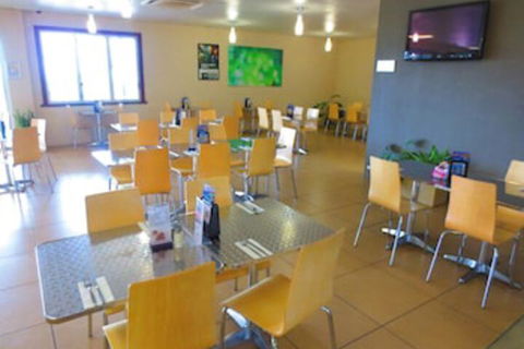 Forrest Beach Hotel - Accommodation QLD 6