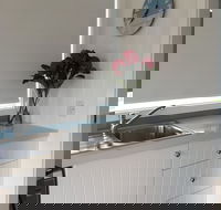 Red Waratah - Accommodation QLD