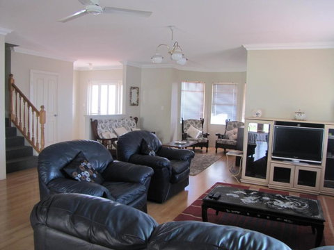 Ocean View Retreat - Accommodation QLD 3