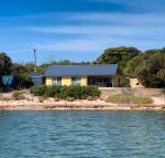The Beach House - Accommodation QLD