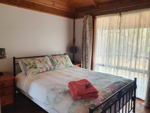 Gaddleen Grove Cottages - Accommodation QLD 3