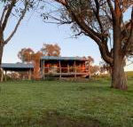 Gaddleen Grove Cottages - Accommodation QLD
