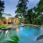 Sandwater Tropical Beachside Holiday House - Accommodation QLD 0