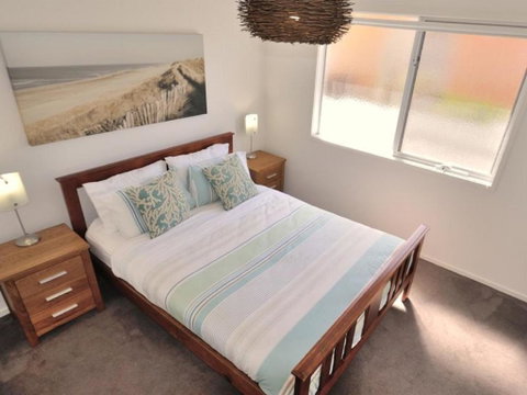 Island Daze Surf Beach Phillip Island - Accommodation QLD 2