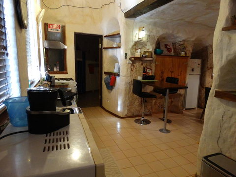 Dinky Dis Dugout - Accommodation QLD 4