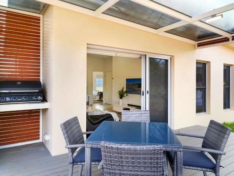 Ironbark Villa 6 - Accommodation QLD 3