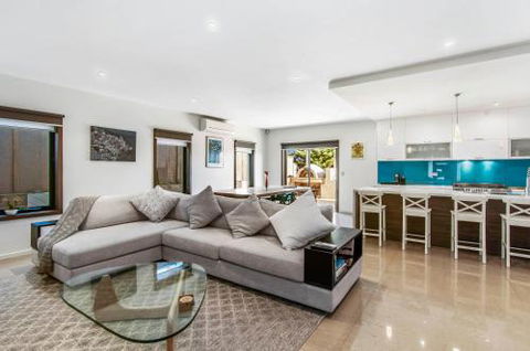 Grand Valley Vista - Accommodation QLD 6