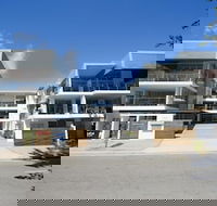 Maggies Beachfront Apt. 3 - Accommodation QLD