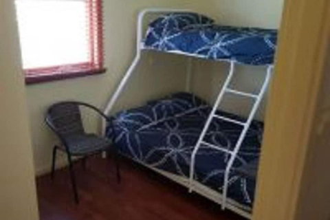 Lake Conjola Waterfront Holiday Park - Accommodation QLD 3