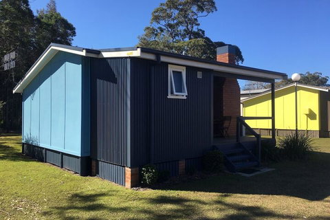 Lake Conjola Waterfront Holiday Park - Accommodation QLD 4