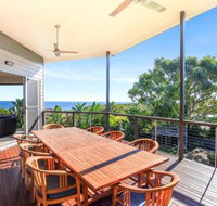 Lavina Luxury Beach House - Accommodation QLD