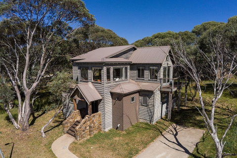Alpenglow - Accommodation QLD 1