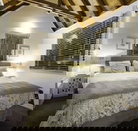 Kummonin - Accommodation QLD