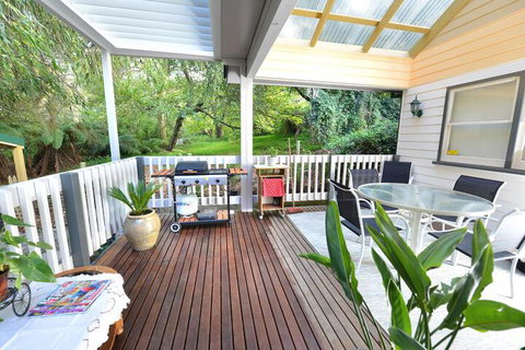 Aura Of The Dandenongs - Accommodation QLD 1