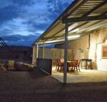 Dug Out B  B Apartments - Accommodation QLD