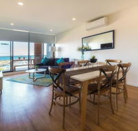 Waterfront Apartments Marinaquays Apt 221  Apt 234 - Accommodation QLD