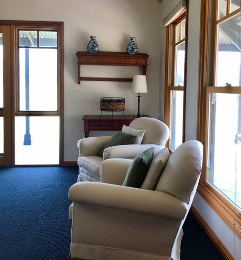 Kinsale Cottage - Accommodation QLD 1