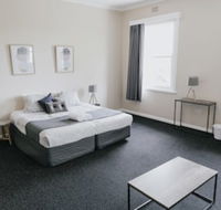 General Roberts Hotel - Accommodation QLD