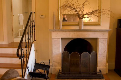 Saint Agnes Homestead - Accommodation QLD 1