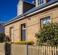 Sanctum Boutique Apartments - Accommodation QLD